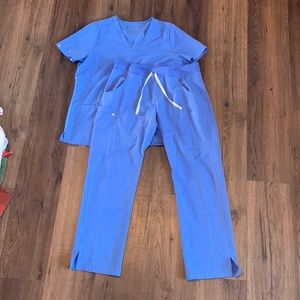 Figs Scrub Set in Ceil Blue, Medium Petite